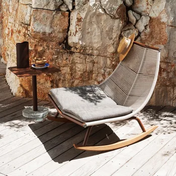 Скандинавское Плетеное кресло-качалка во дворе виллы, Ленивый балкон